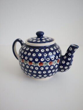 Hand Made Boleslawiec Polish Pottery Blue Eyes Teapot